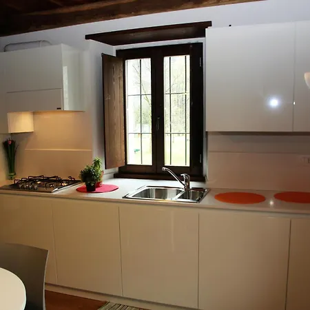 Antico Borgo 1 アパート Cadarese